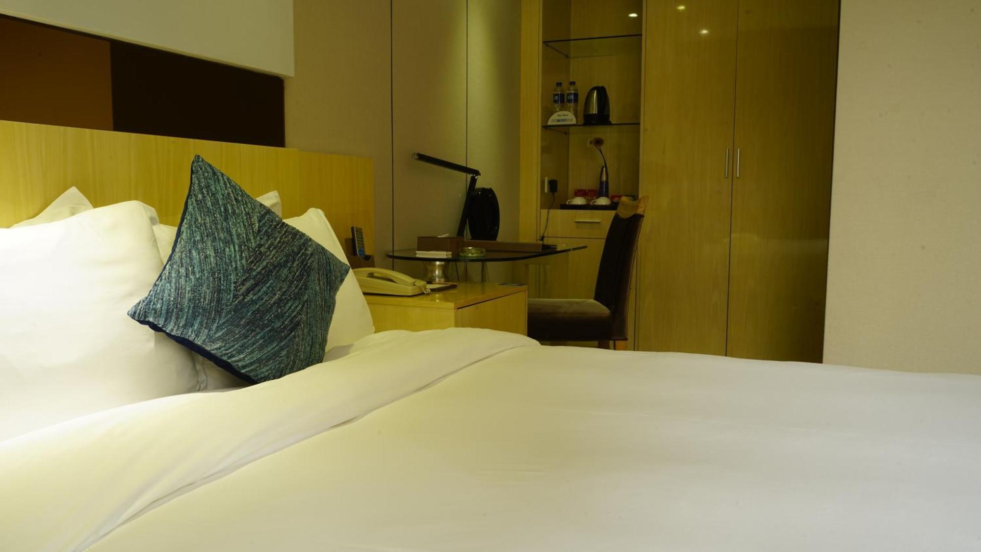Paco Hotel Ouzhuang Metro Guangzhou-Free Shuttle To Canton Fair Εξωτερικό φωτογραφία