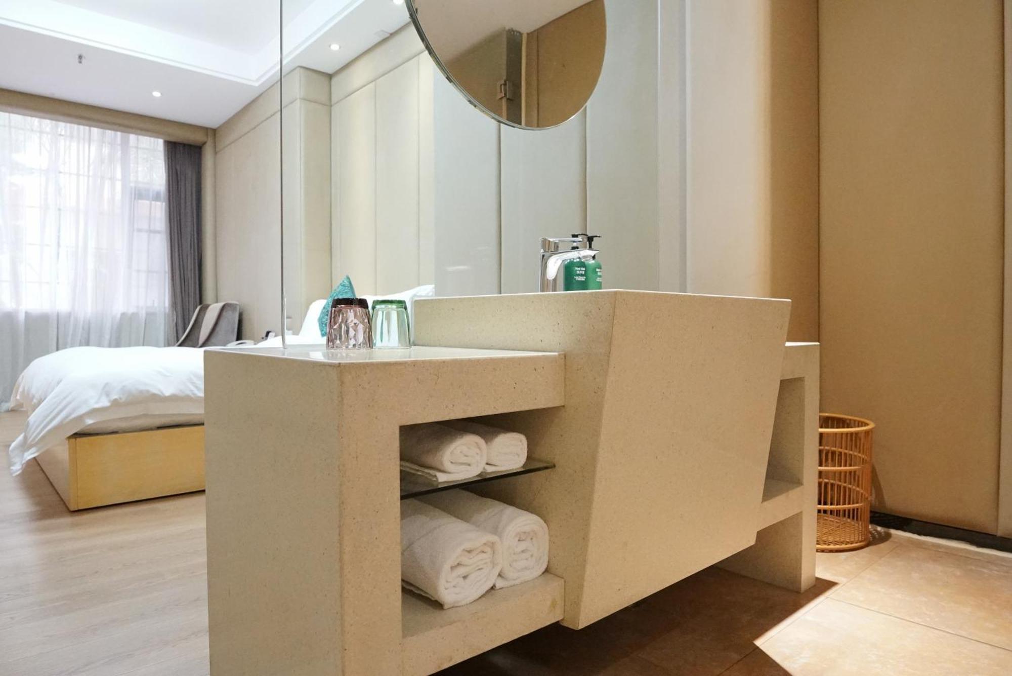 Paco Hotel Ouzhuang Metro Guangzhou-Free Shuttle To Canton Fair Εξωτερικό φωτογραφία