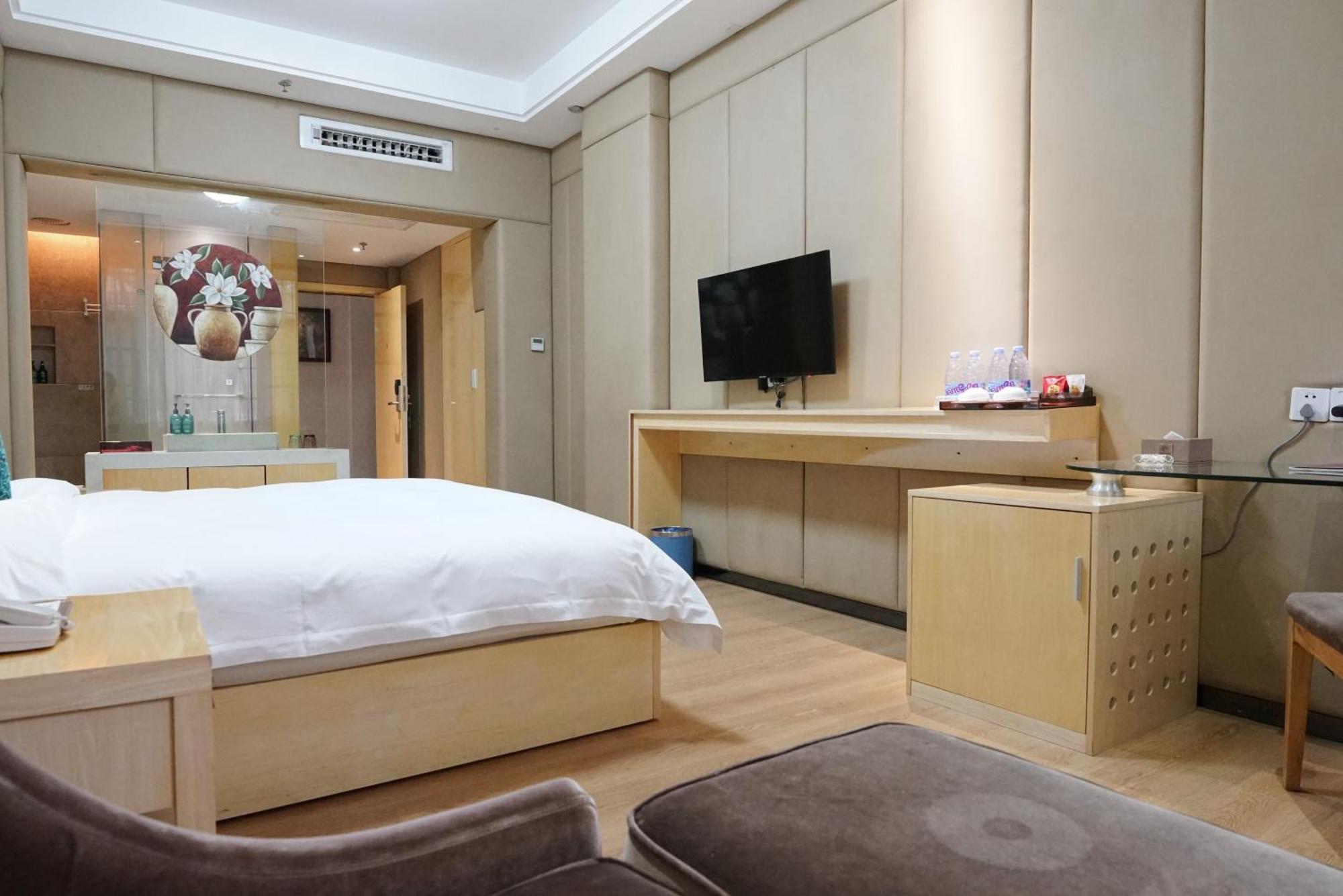 Paco Hotel Ouzhuang Metro Guangzhou-Free Shuttle To Canton Fair Εξωτερικό φωτογραφία